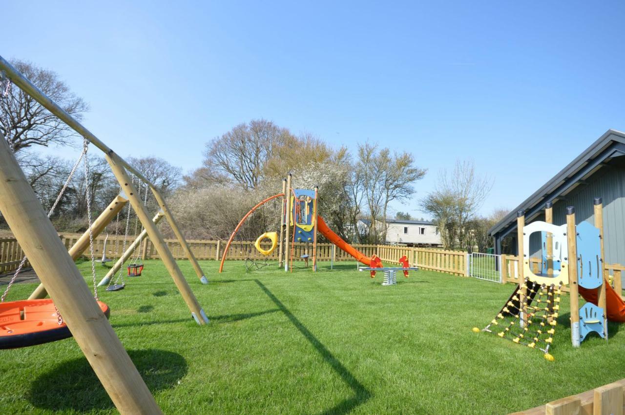 Rendham Camping Pods, Carlton Meres Holiday Park מראה חיצוני תמונה